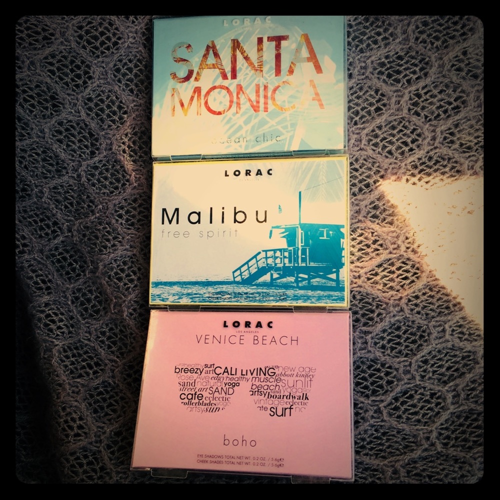 Makeup available to trade!! Ask me!